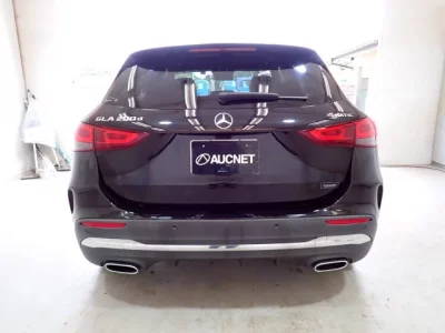 Mercedes-Benz GLA CLASS