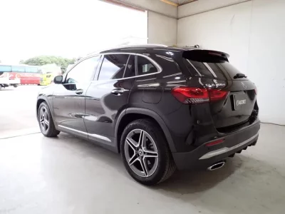 Mercedes-Benz GLA CLASS
