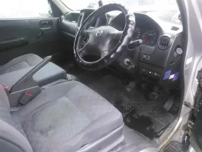 Nissan CARAVAN VAN