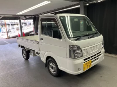 Nissan CLIPPER TRUCK