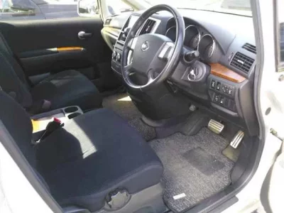 Nissan PRESAGE