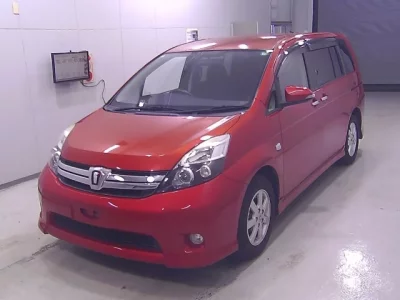 Toyota ISIS