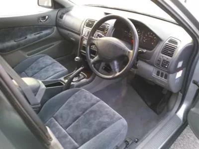 Mitsubishi LEGNUM