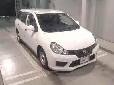 Nissan AD