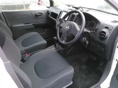 Nissan AD