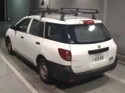 Nissan AD