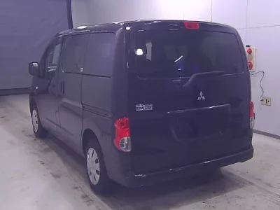 Mitsubishi DELICA D3