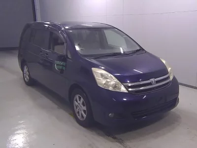 Toyota ISIS