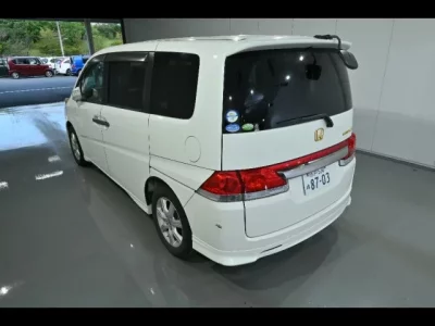 Honda STEP WAGON