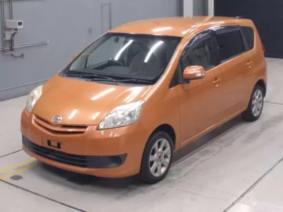 Toyota PASSO SETTE