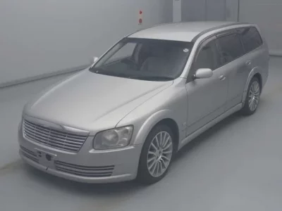 Nissan STAGEA