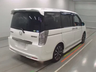 Honda STEP WAGON