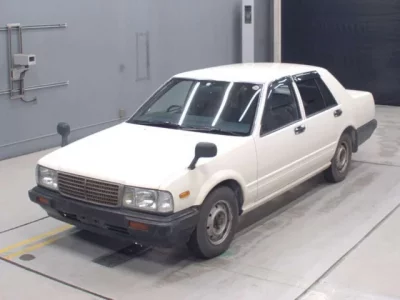 Nissan CEDRIC