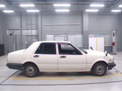 Nissan CEDRIC