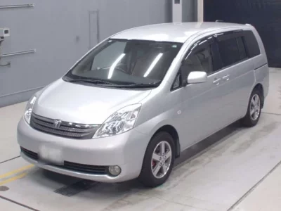 Toyota ISIS