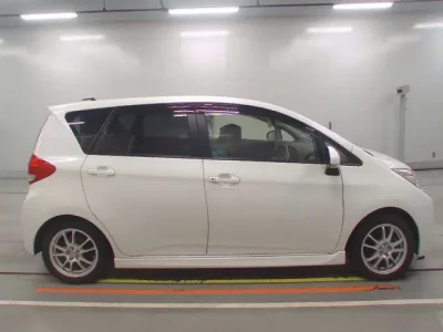 Subaru TREZIA