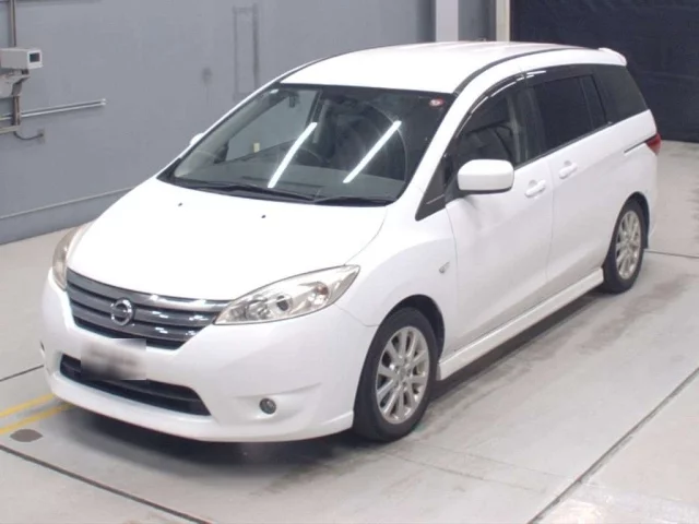 Nissan LAFESTA