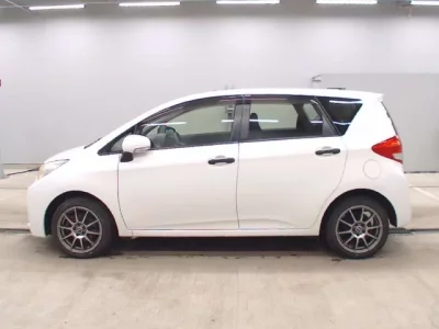 Subaru TREZIA