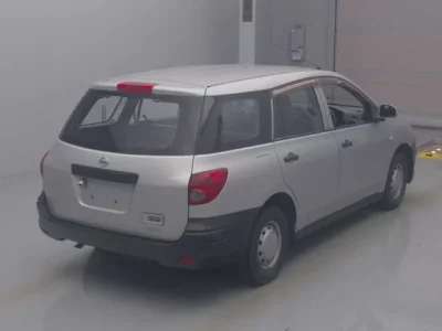 Nissan AD