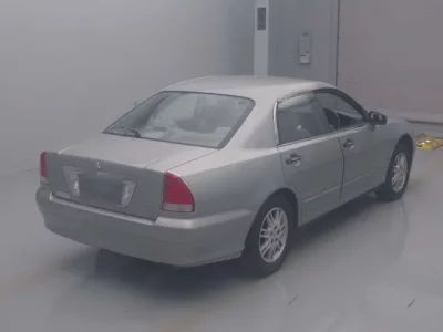 Mitsubishi DIAMANTE