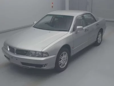 Mitsubishi DIAMANTE