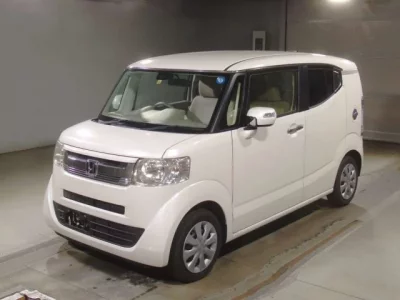Honda N BOX SLASH