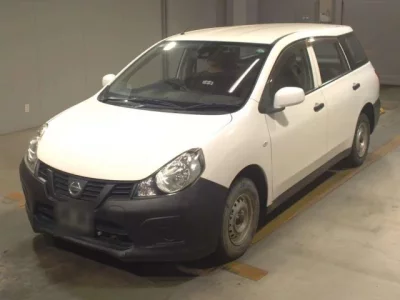 Nissan AD