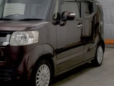 Honda N BOX SLASH