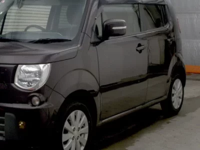 Suzuki MRWAGON