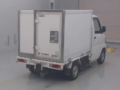 Nissan CLIPPER TRUCK