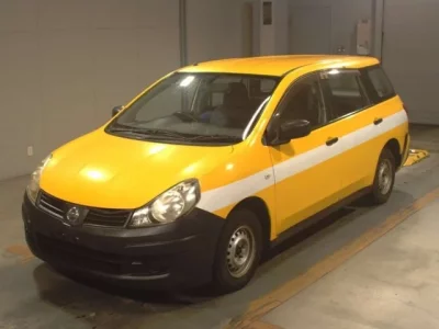 Nissan AD