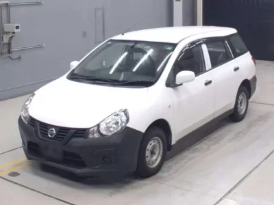 Nissan AD