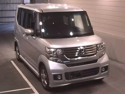 Honda N BOX PLUS