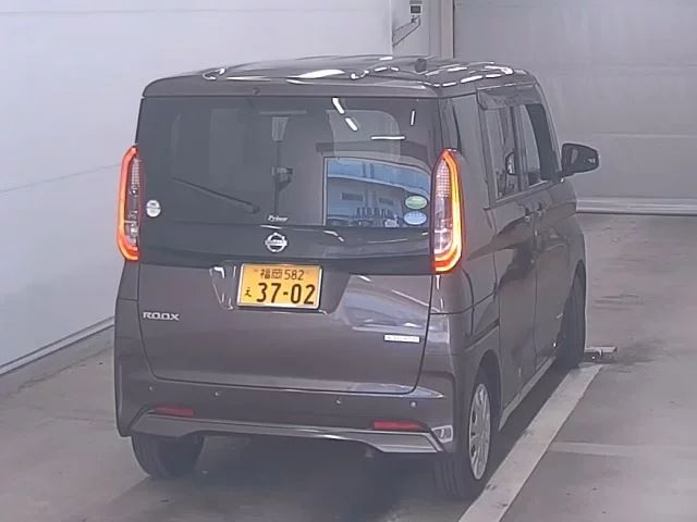 Nissan ROOX