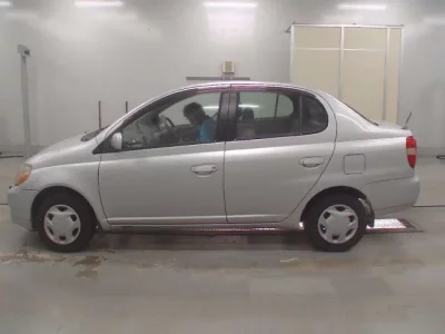 Toyota PLATZ