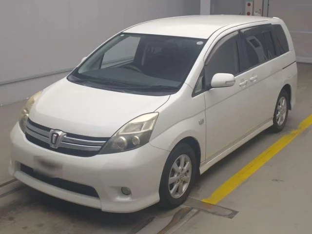 Toyota ISIS