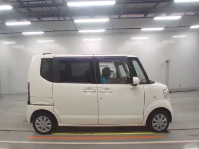 Honda N BOX PLUS