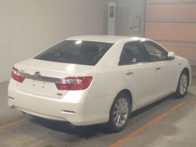 Daihatsu Altis