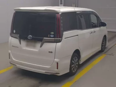 Toyota ESQUIRE