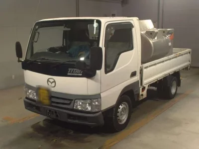 Mazda TITAN