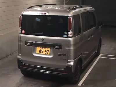 Mitsubishi DELICA