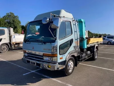 Mitsubishi FUSO FIGHTER