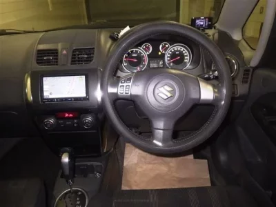 Suzuki SX-4