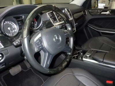 Mercedes-Benz GL CLASS