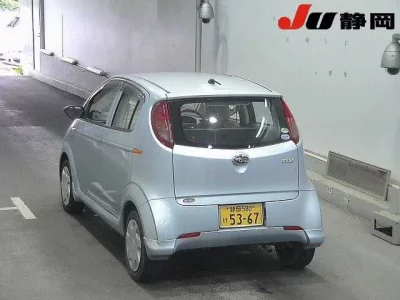 Subaru R2
