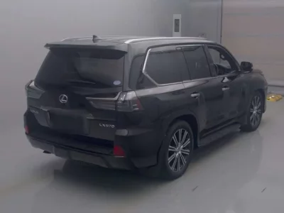 Lexus LX