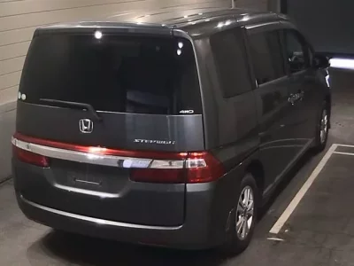 Honda STEP WAGON