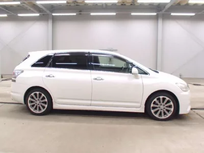 Toyota MARK X ZIO