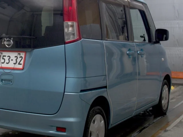 Nissan ROOX