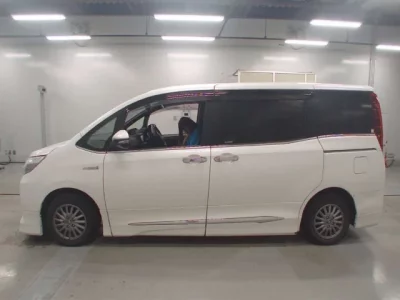 Toyota ESQUIRE